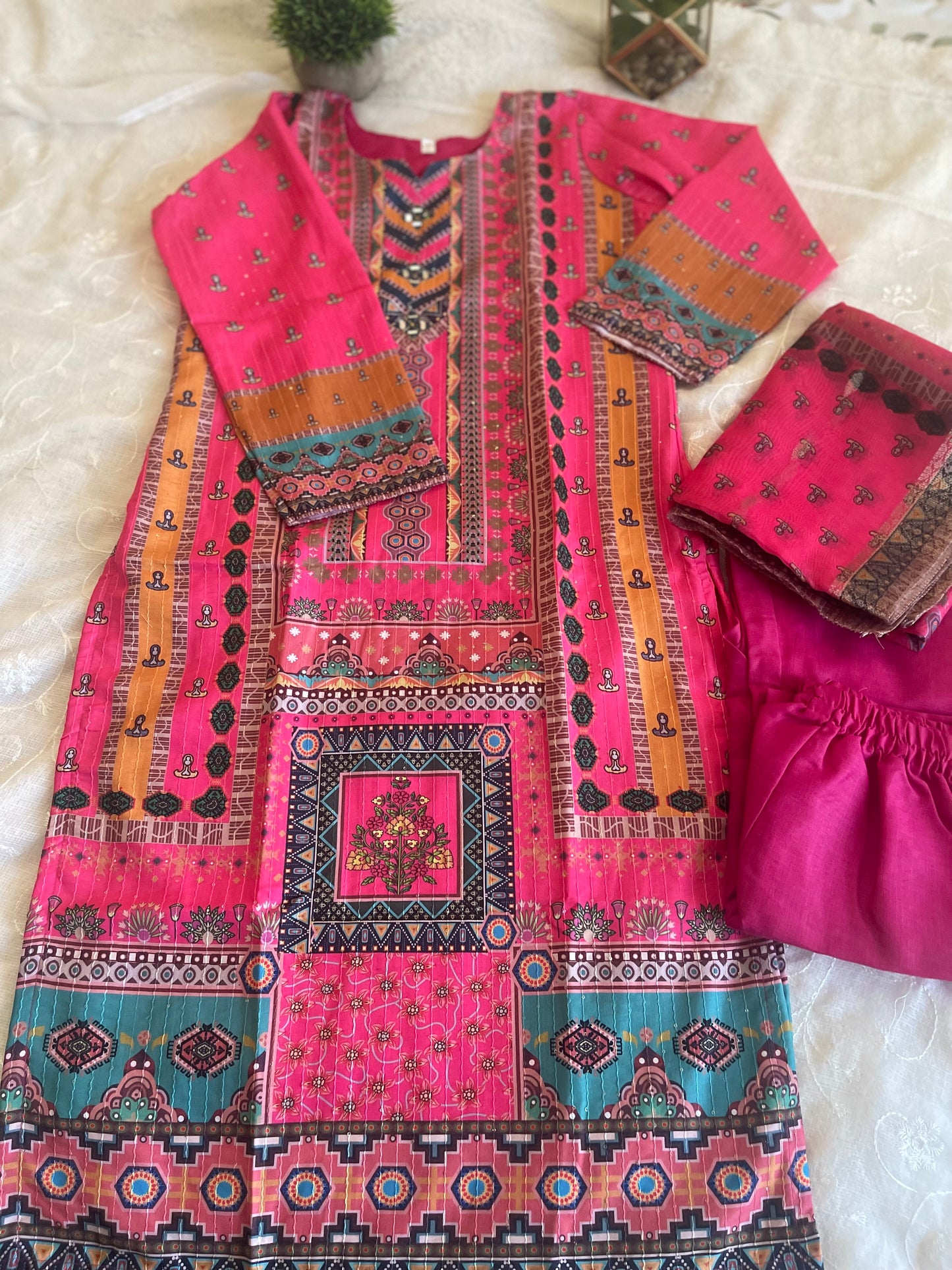 Pakistani Suit