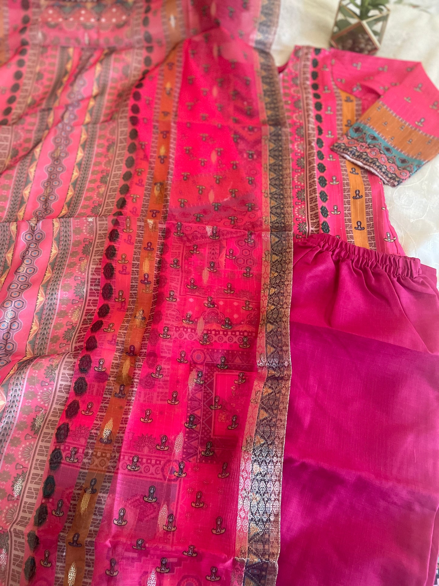 Pakistani Suit
