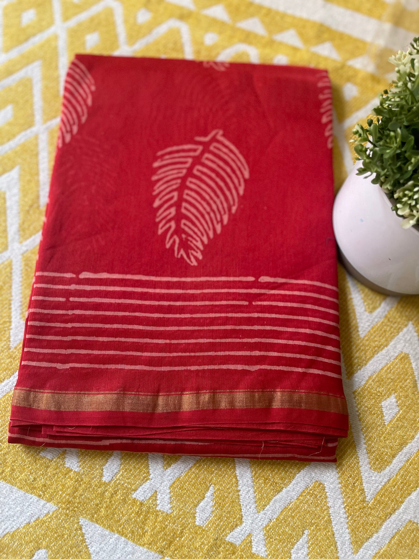 Chanderi Silk Cotton Saree With Plain Running Blouse Material