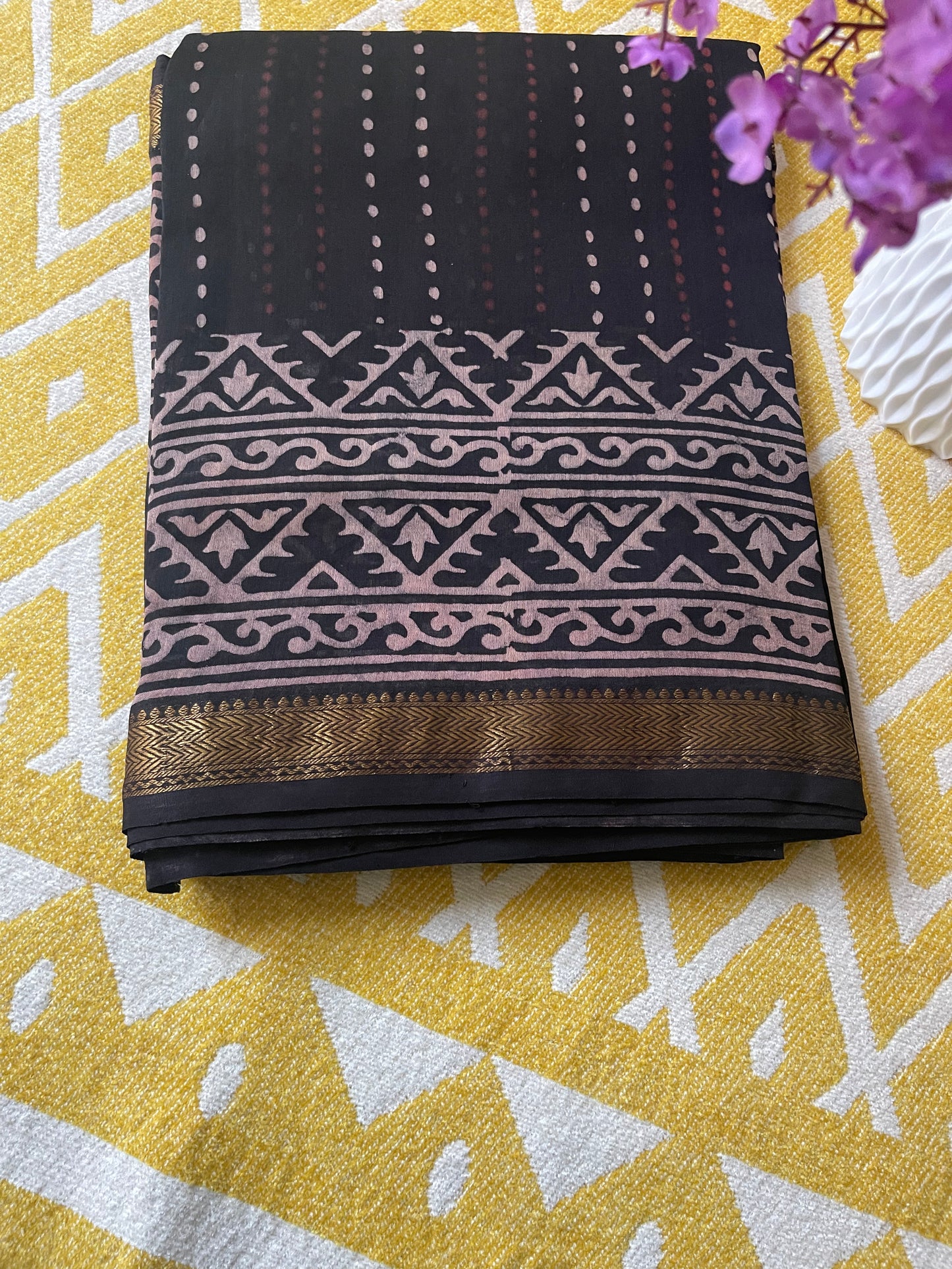 Maheshwari Silk Cotton Saree With Running Blouse Material